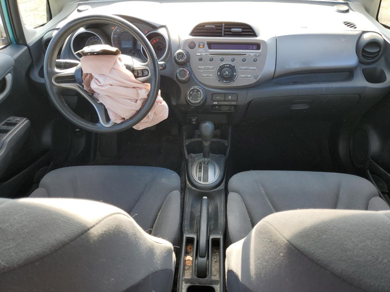 2012 Honda Fit VIN: JHMGE8H3XCC018892 Lot: 85393395