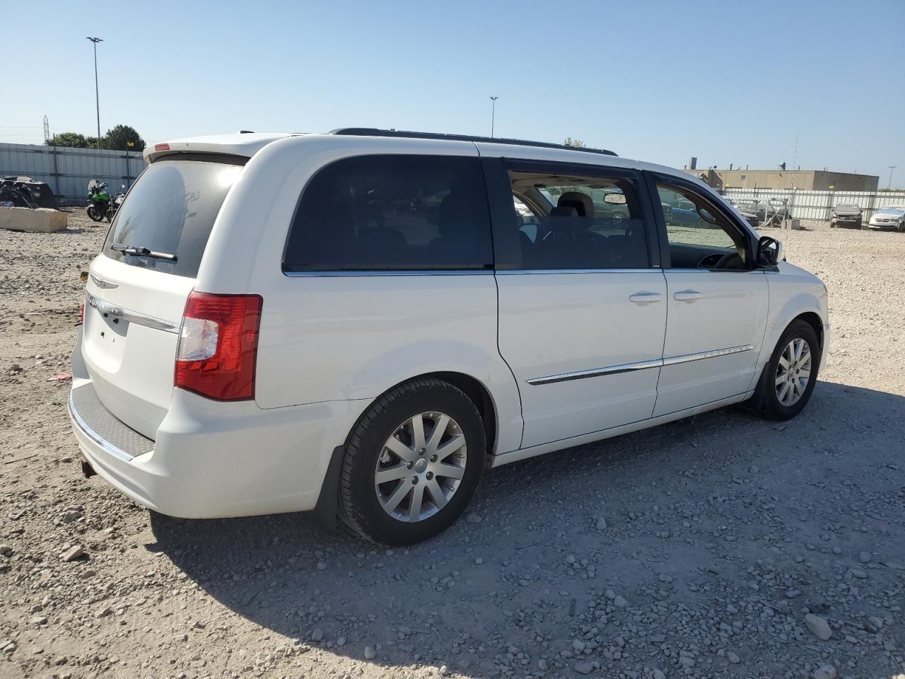 2013 Chrysler Town & Country Touring VIN: 2C4RC1BG4DR819443 Lot: 82008005