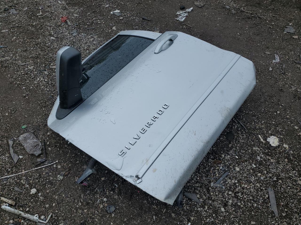 2018 Chevrolet Silverado K1500 Lt VIN: 3GCUKREC6JG637961 Lot: 85683095