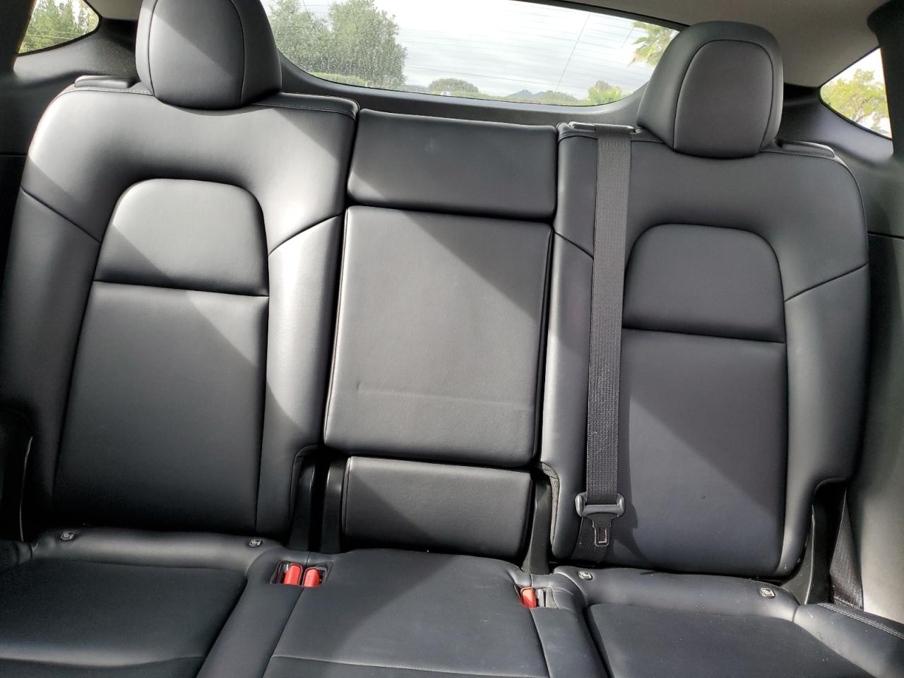 2021 Tesla Model Y VIN: 5YJYGDEE5MF097732 Lot: 82715675