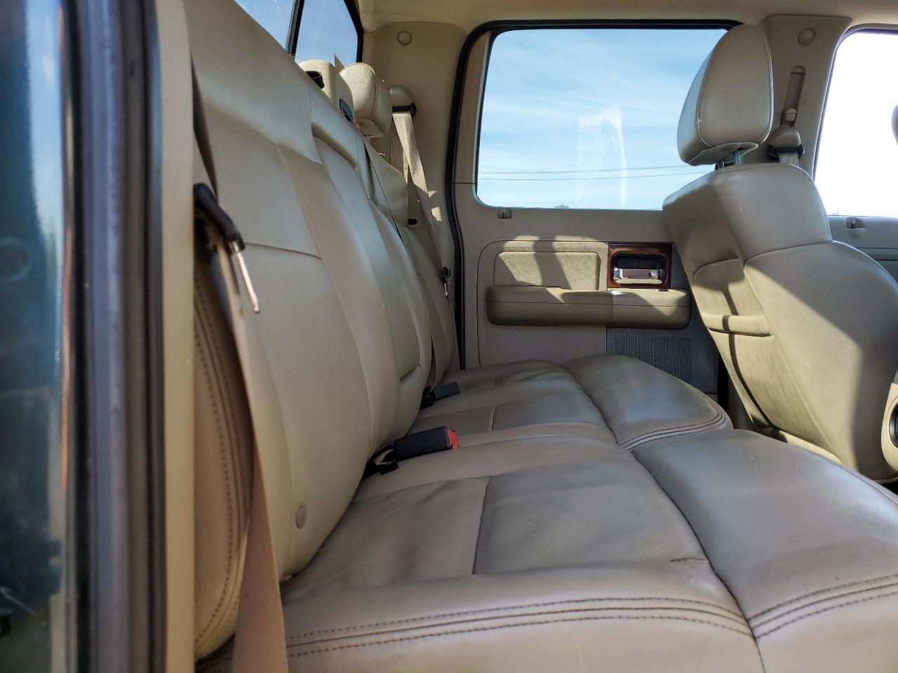 2005 Ford F150 Supercrew VIN: 1FTPW14575KF05585 Lot: 84585775