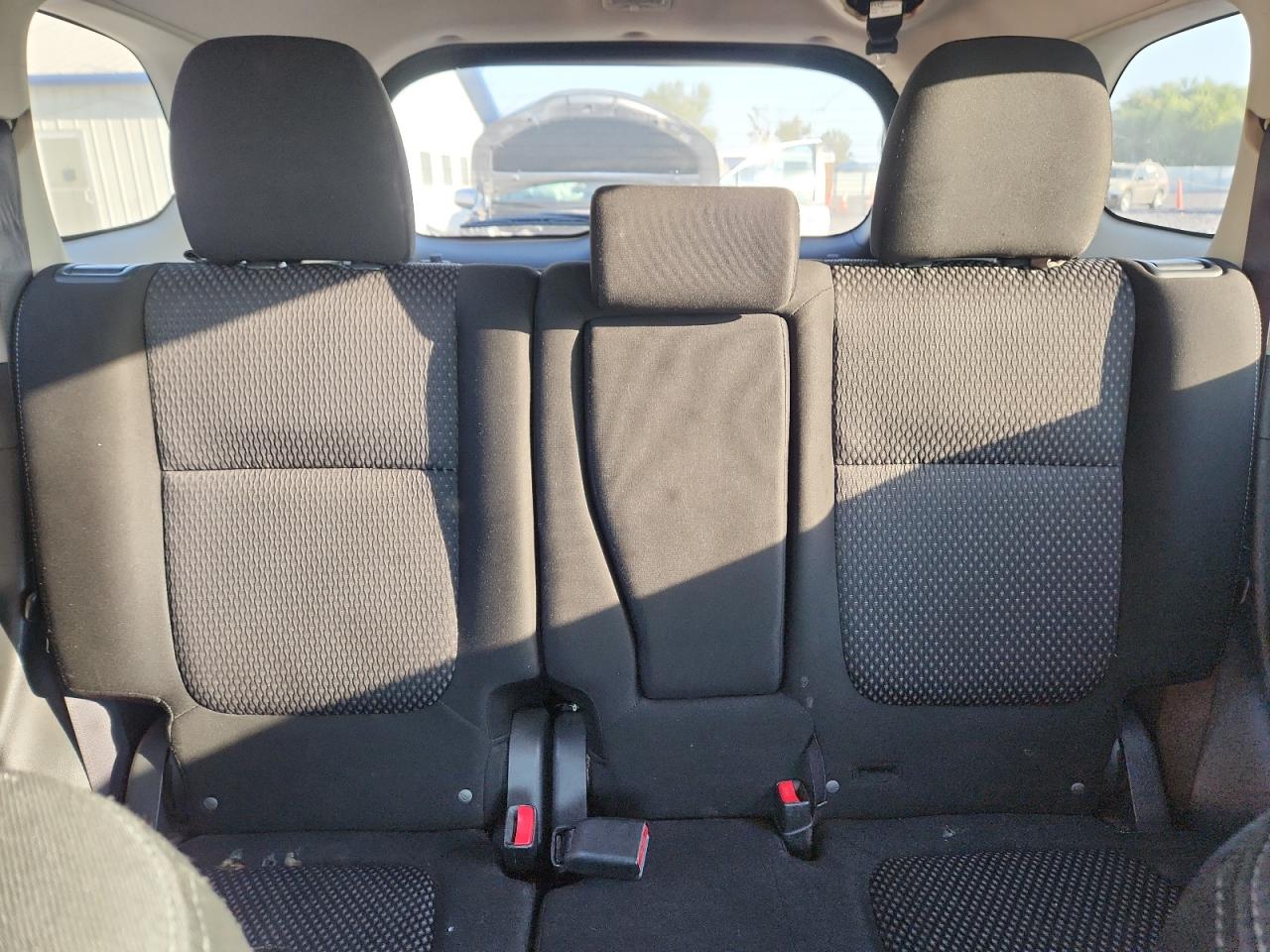 2018 Mitsubishi Outlander Es VIN: JA4AD2A32JZ002904 Lot: 81310015