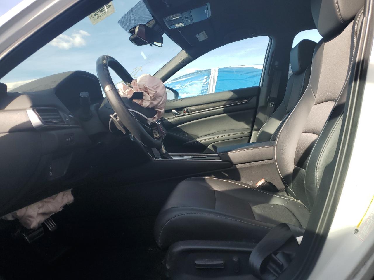 2022 Honda Accord Sport VIN: 1HGCV1F38NA050492 Lot: 90063805