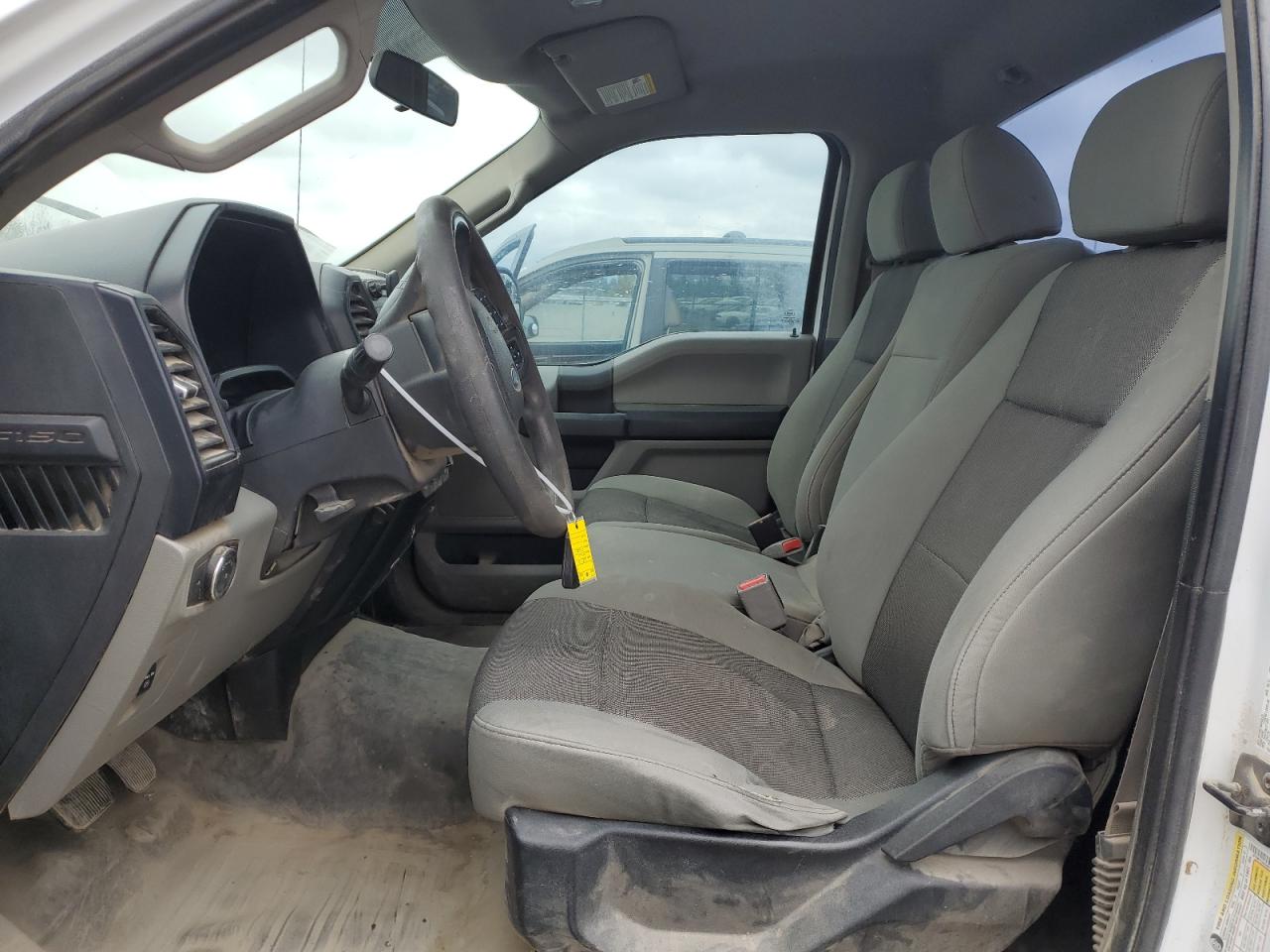 2016 Ford F150 VIN: 1FTMF1C84GKE16350 Lot: 85561265