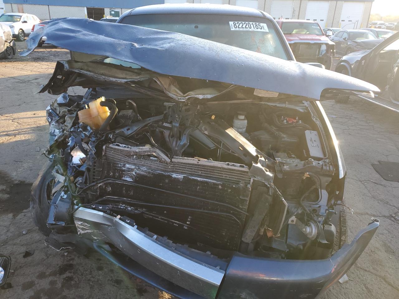 2005 Mercury Mariner VIN: 4M2CU57155DJ08282 Lot: 82220185