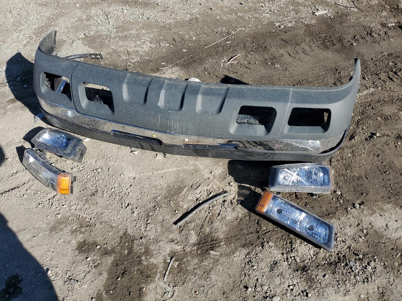 2004 Chevrolet Silverado K2500 Heavy Duty VIN: 1GCHK23224F212276 Lot: 82424225