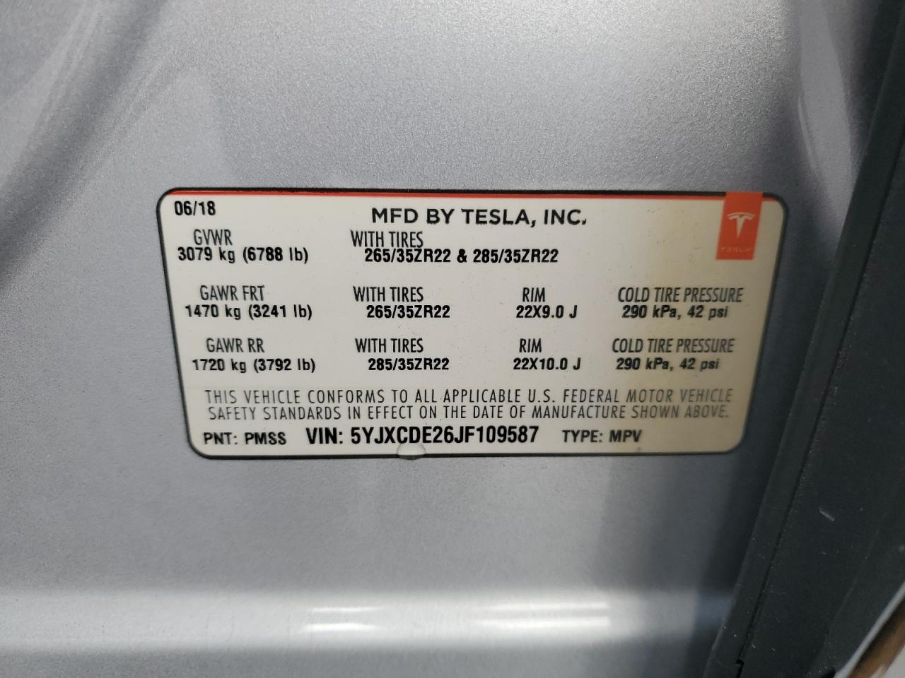 2018 Tesla Model X VIN: 5YJXCDE26JF109587 Lot: 84764125