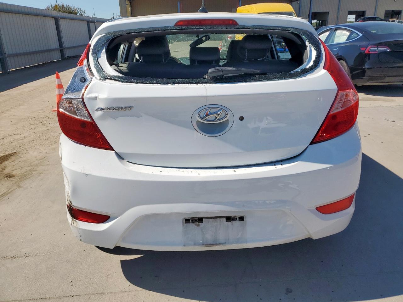 2017 Hyundai Accent Se VIN: KMHCT5AE1HU315899 Lot: 85949545
