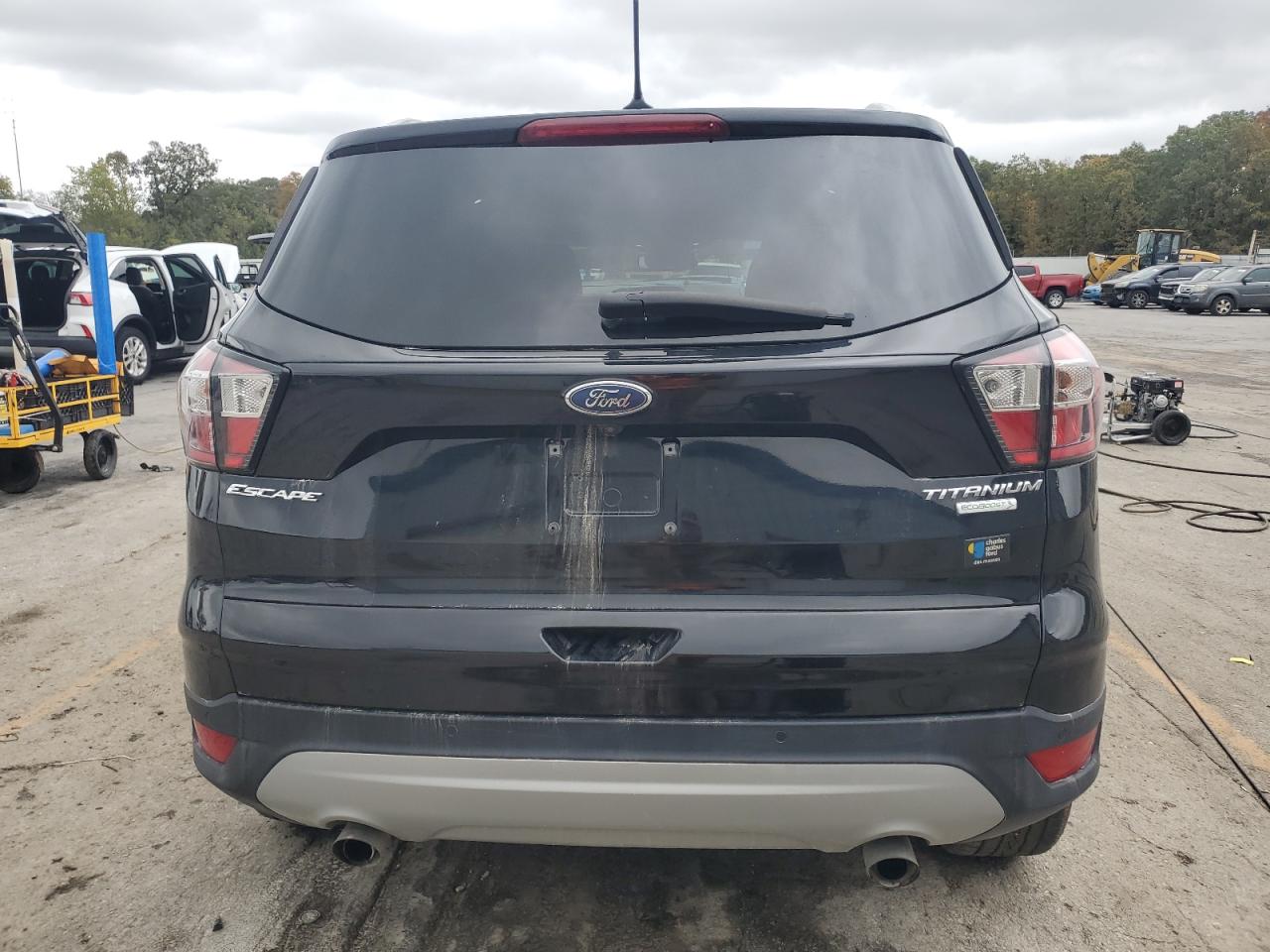 2018 Ford Escape Titanium VIN: 1FMCU0J98JUB12209 Lot: 90128185