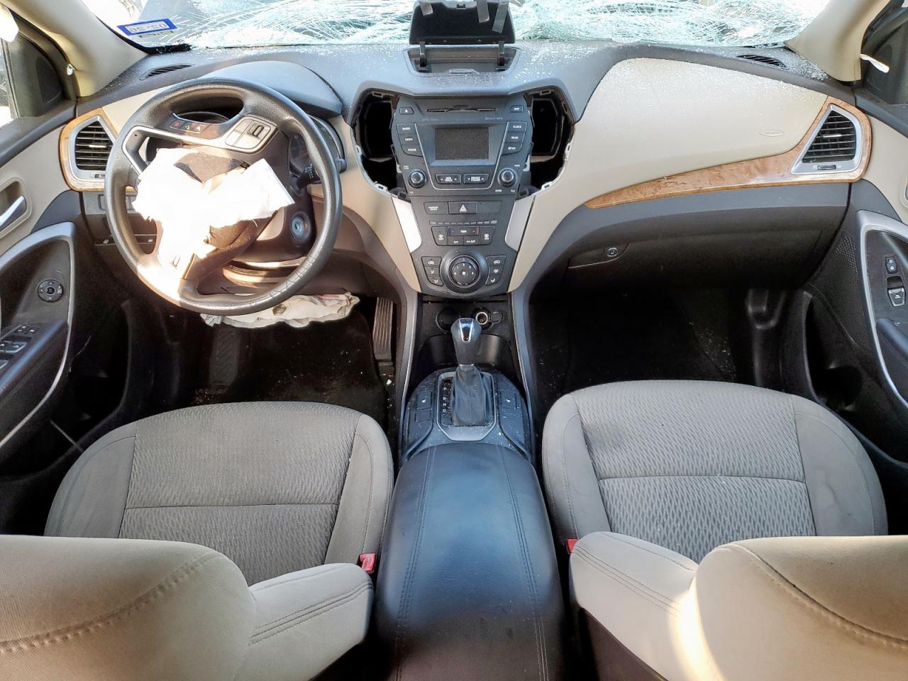 2015 Hyundai Santa Fe Sport VIN: 5XYZU3LB8FG268095 Lot: 85832445