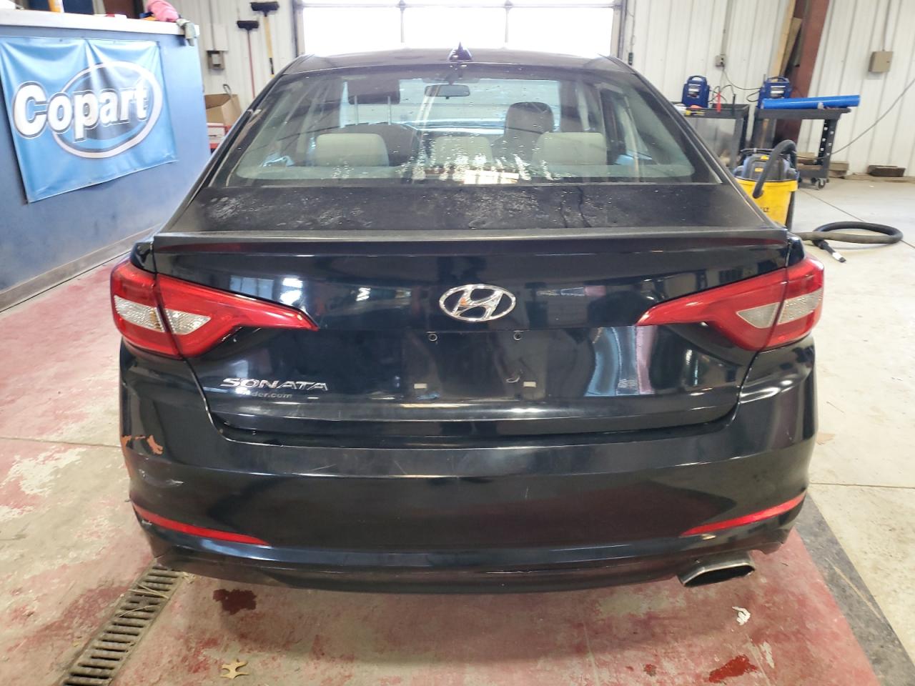 2015 Hyundai Sonata Se VIN: 5NPE24AFXFH049356 Lot: 82372205