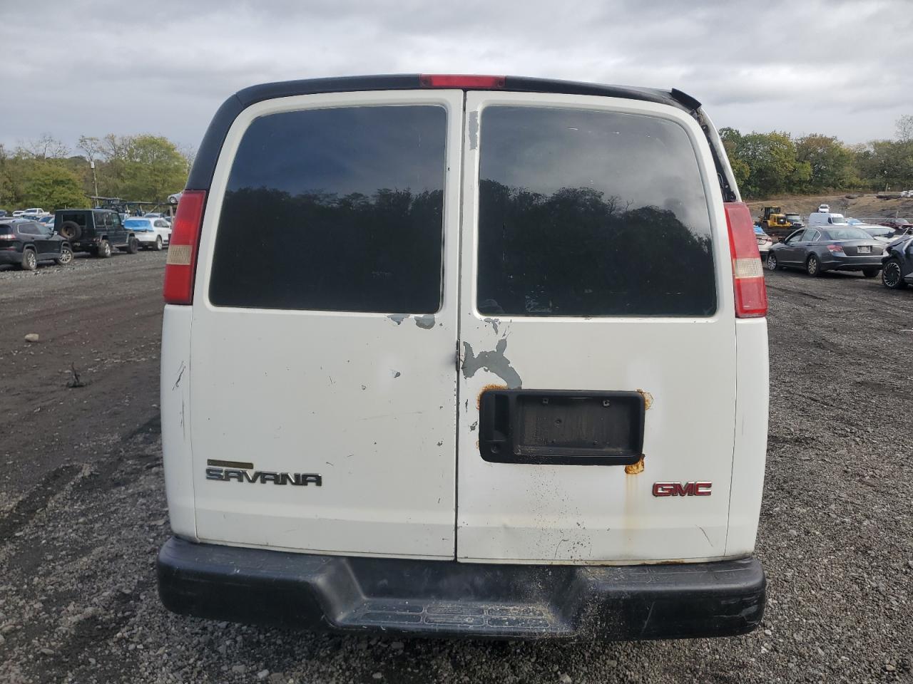2011 Chevrolet Express G2500 VIN: 1GCWGFFA2B1142629 Lot: 82436775