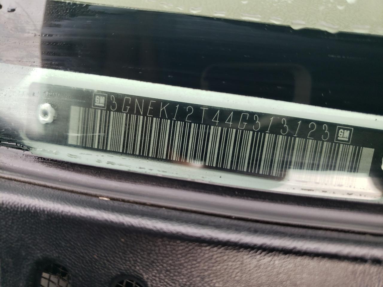 2004 Chevrolet Avalanche K1500 VIN: 3GNEK12T44G313123 Lot: 90598715