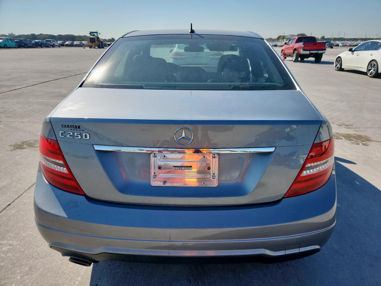 2014 Mercedes-Benz C 250 VIN: WDDGF4HB9EG253669 Lot: 82443065