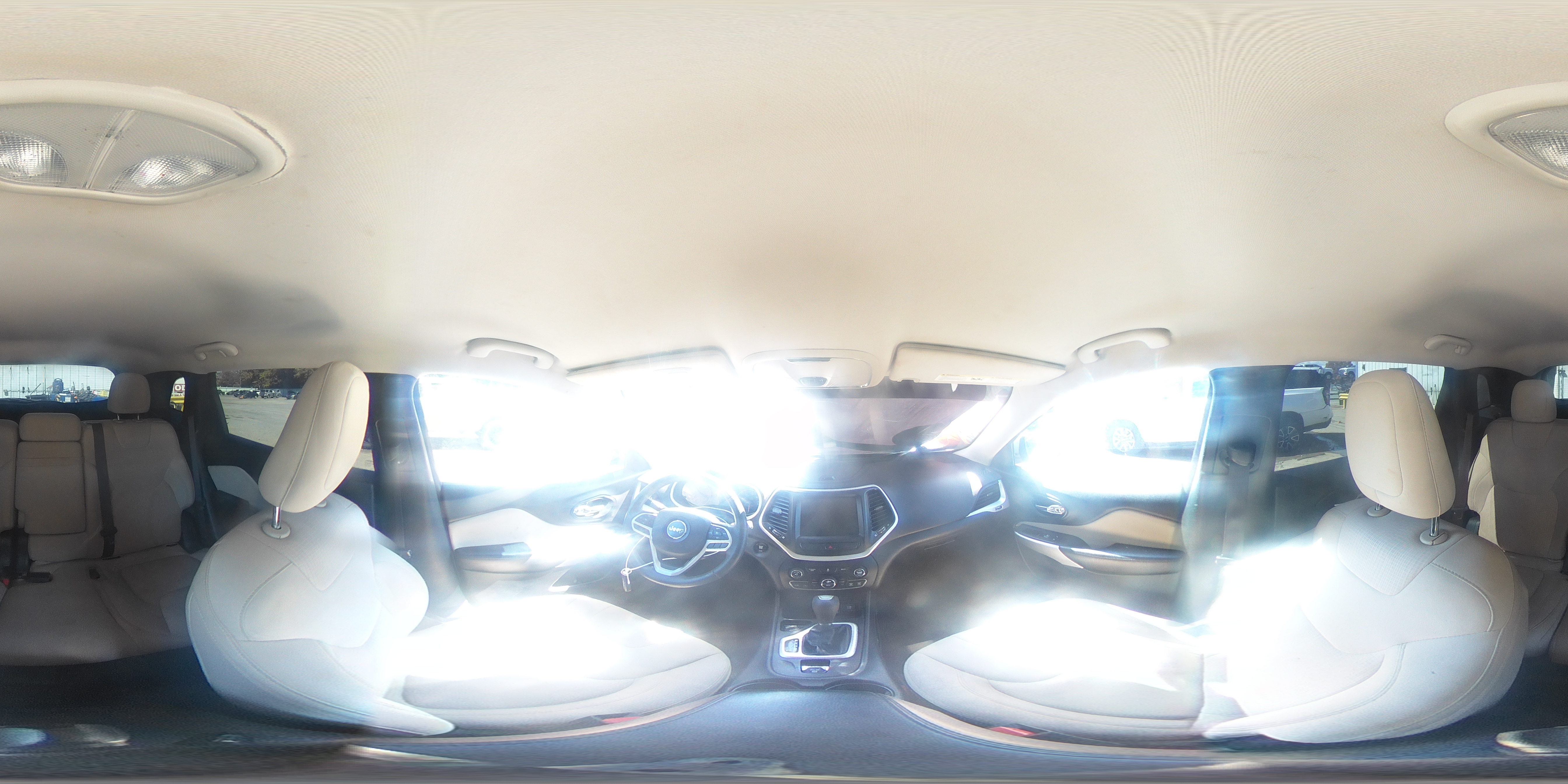 2017 Jeep Cherokee Latitude VIN: 1C4PJLCB0HW613982 Lot: 81673765