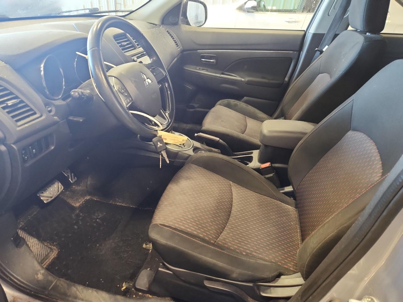 2017 Mitsubishi Outlander Sport Es VIN: JA4AR3AUXHZ046868 Lot: 85695445