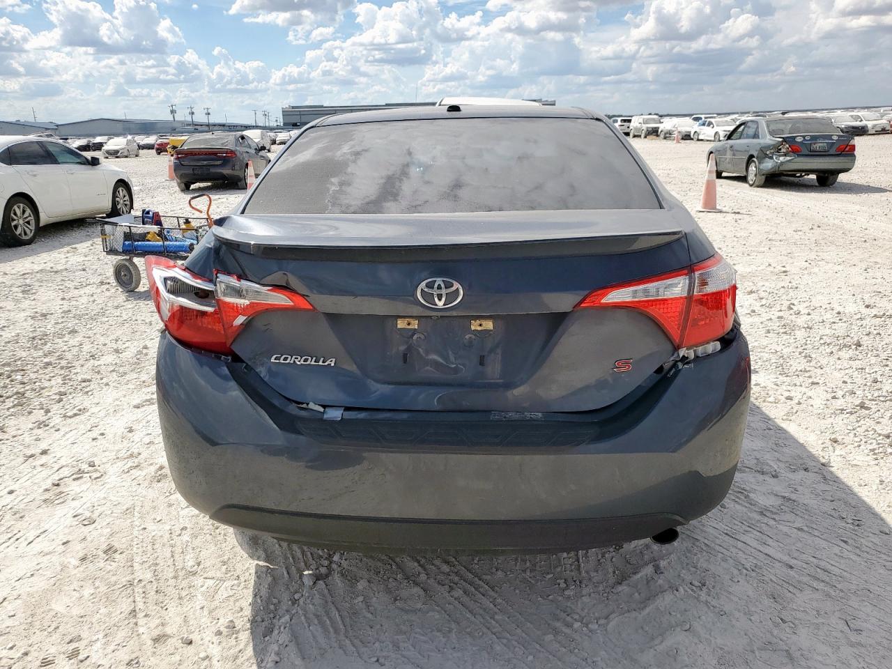 2016 Toyota Corolla L VIN: 5YFBURHE2GP423454 Lot: 85902105