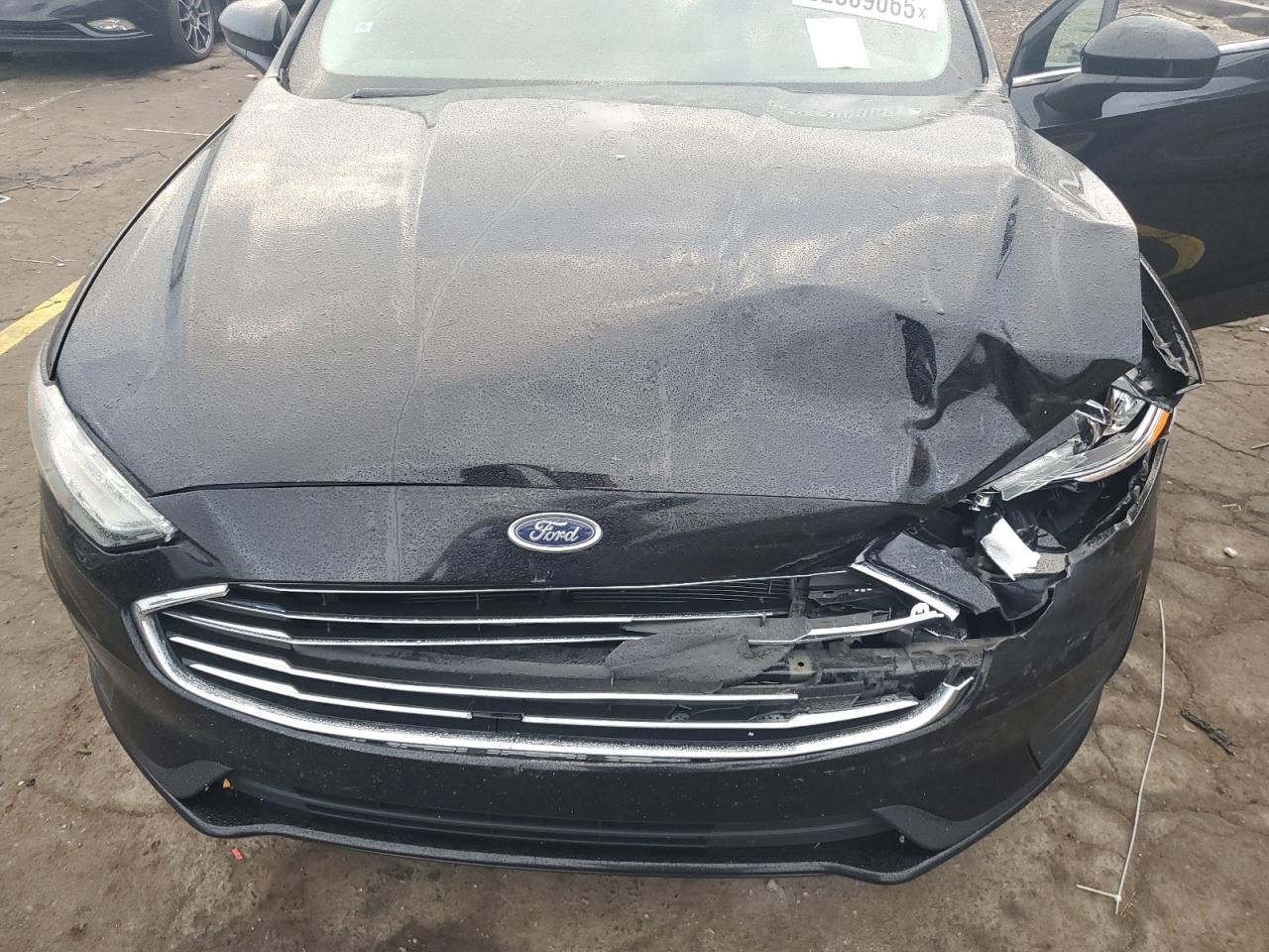 2019 Ford Fusion Se VIN: 3FA6P0HD2KR215126 Lot: 82309065