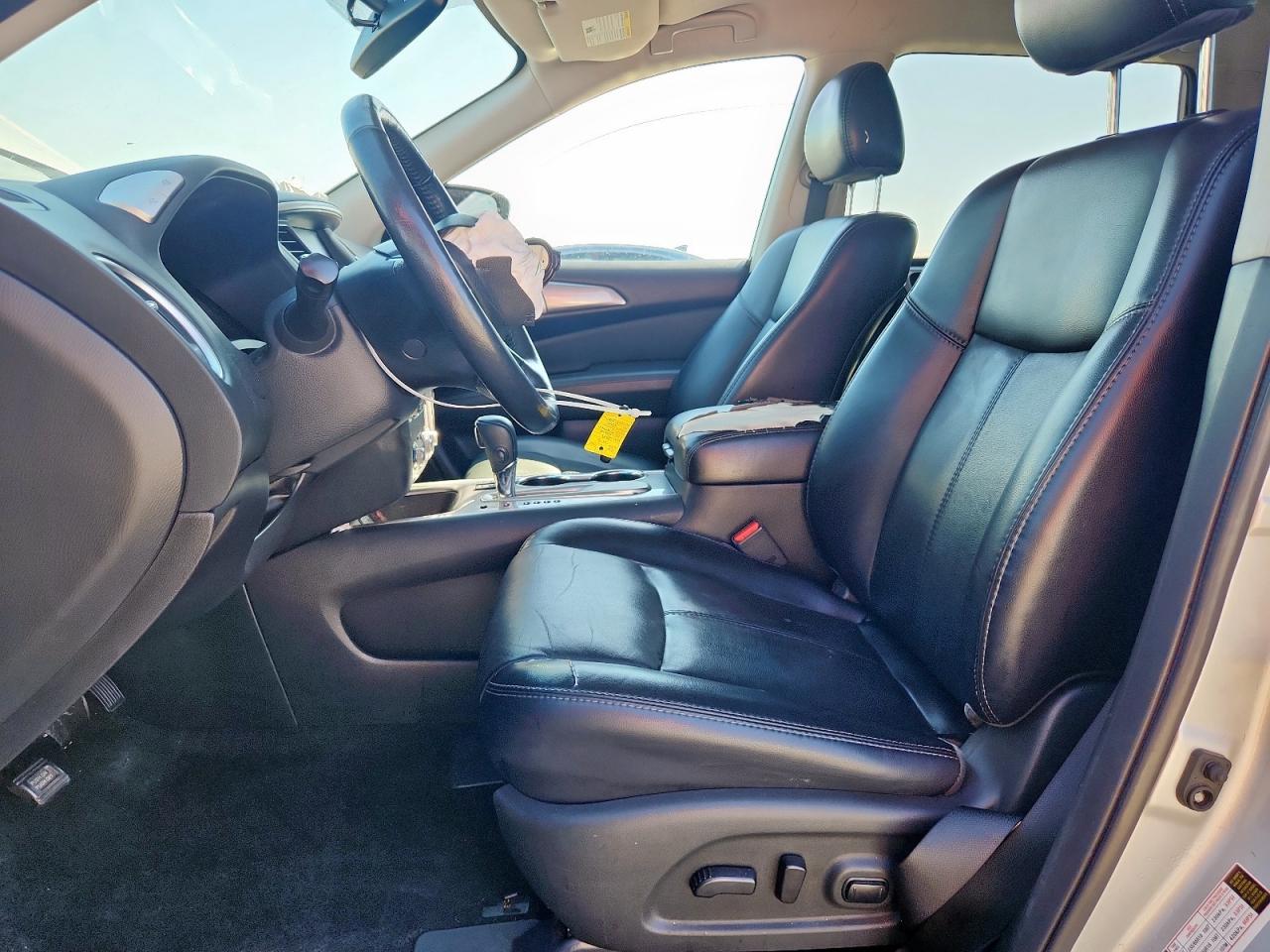 2019 Nissan Pathfinder S VIN: 5N1DR2MNXKC633255 Lot: 84968965