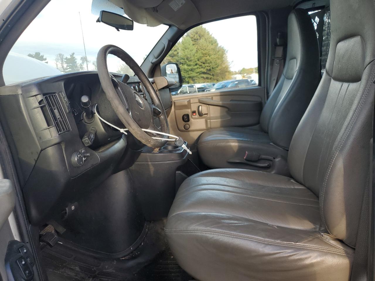 2010 Chevrolet Express G1500 VIN: 1GCUGADX0A1139017 Lot: 86405765