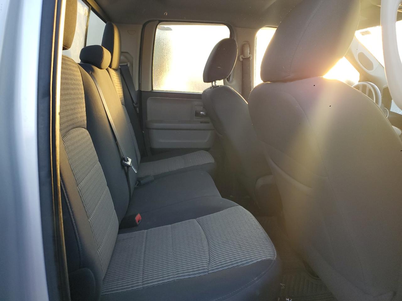 2011 Dodge Ram 1500 VIN: 1D7RV1GT1BS690823 Lot: 90586865