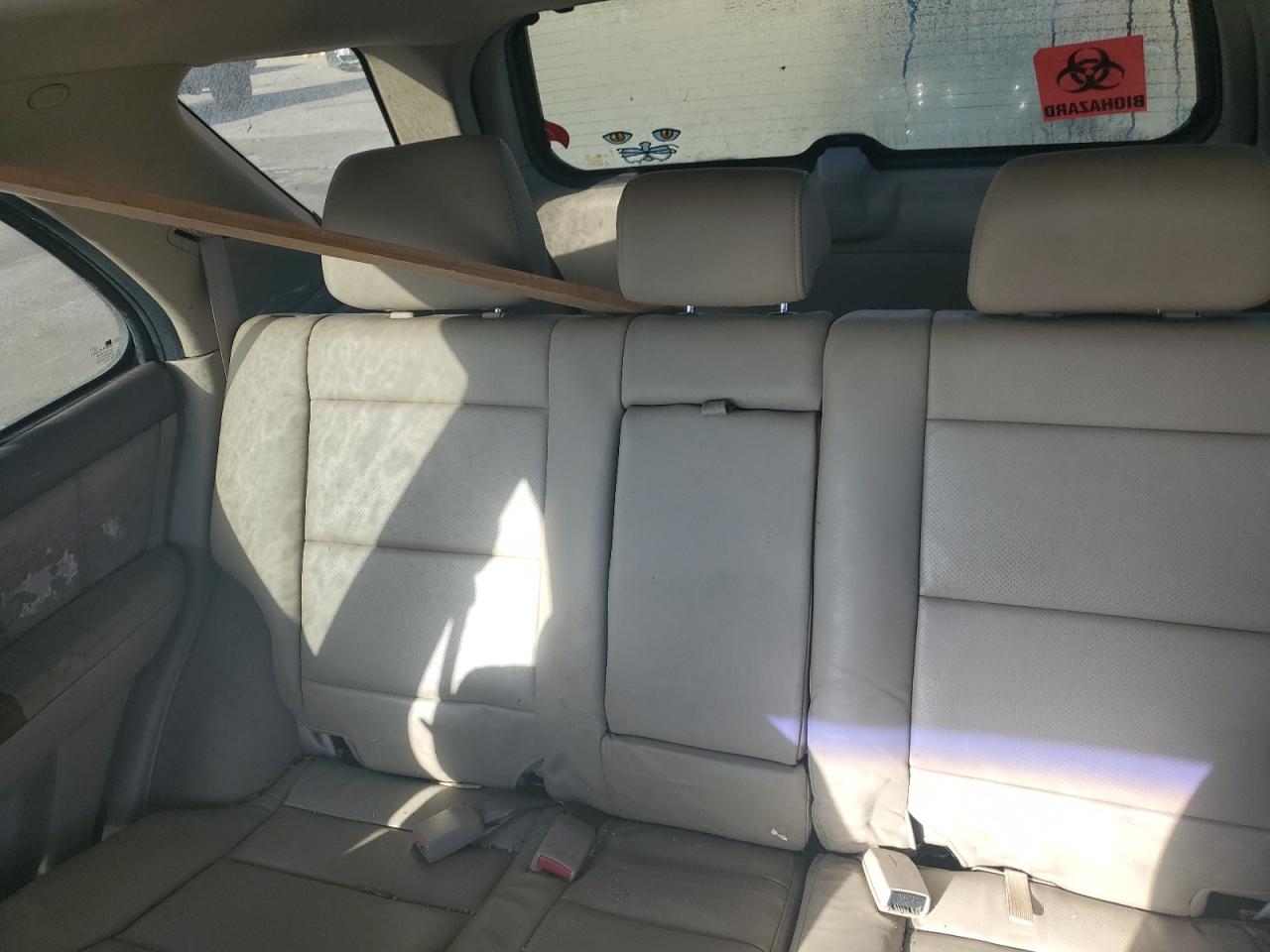 2004 Kia Sorento Ex VIN: KNDJC733445182305 Lot: 85921175