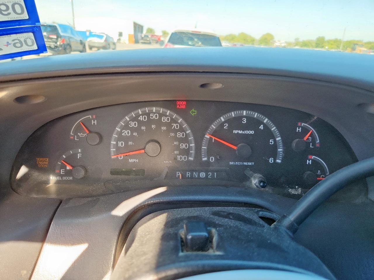 2000 Ford F150 VIN: 1FTRX17W2YNB30508 Lot: 90900165