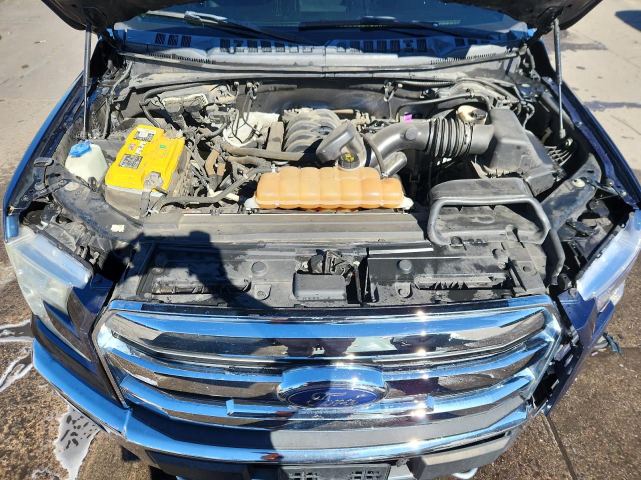 2016 Ford F150 Supercrew VIN: 1FTFW1EF2GKE52106 Lot: 90400995