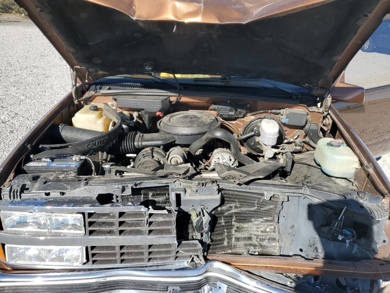 1990 Chevrolet Gmt-400 C1500 VIN: 1GCDC14K1LZ145719 Lot: 85952995