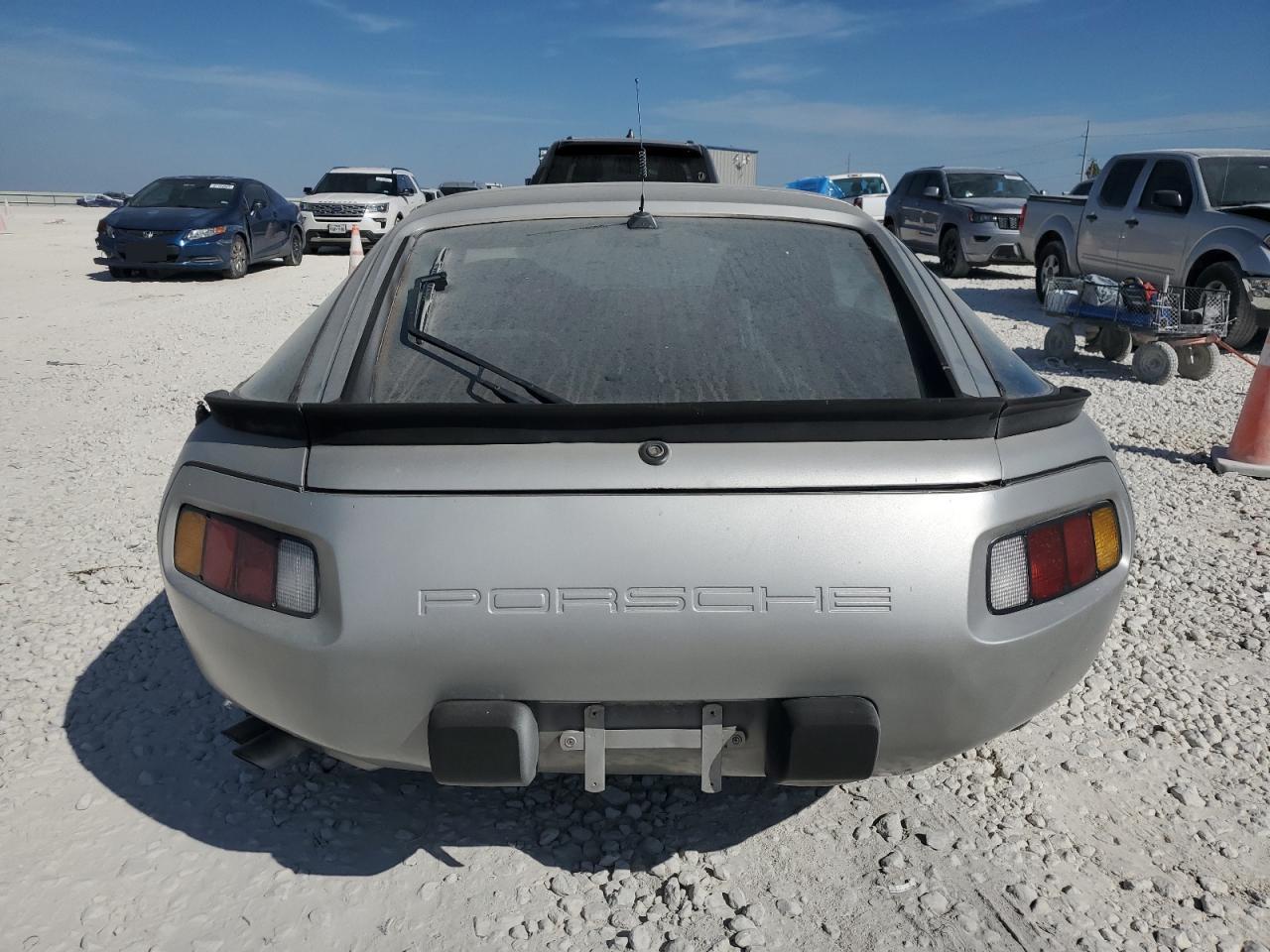 1983 Porsche 928 S VIN: WP0JB0928DS860449 Lot: 87301765