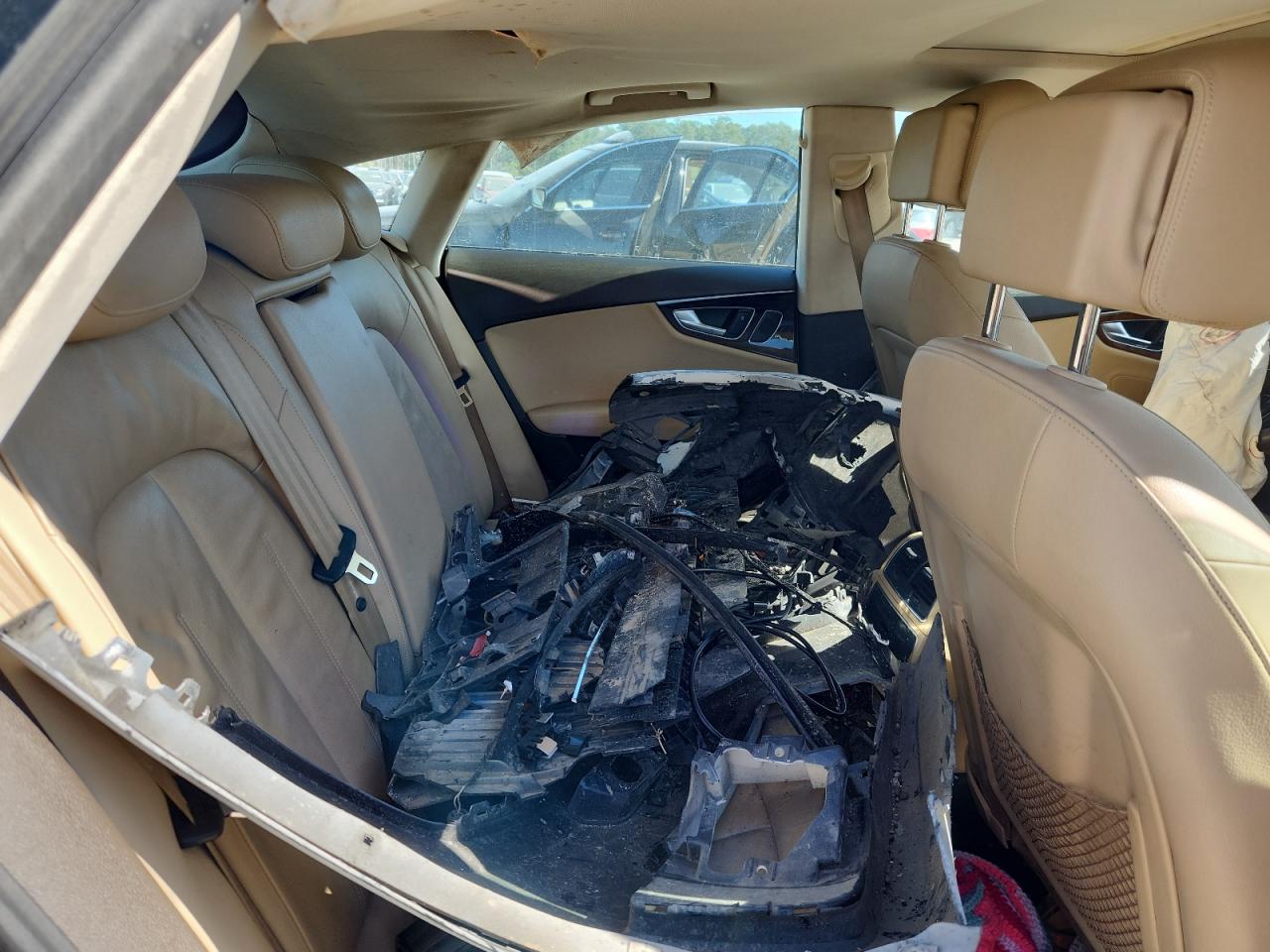 2014 Audi A7 Premium Plus VIN: WAUWGAFC1EN110415 Lot: 89821685