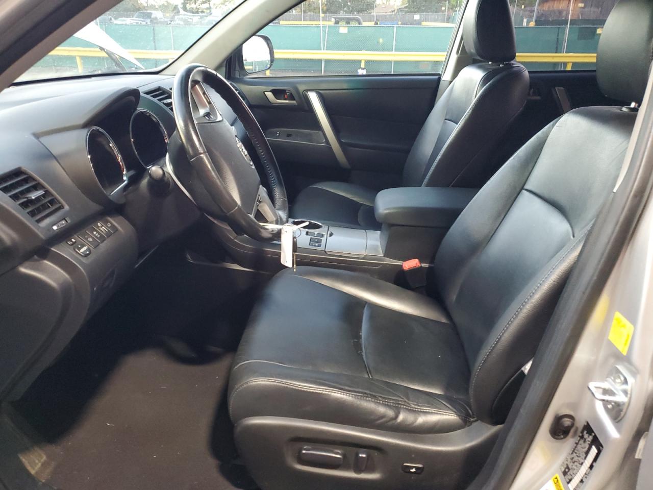 2011 Toyota Highlander Base VIN: 5TDBK3EH0BS069029 Lot: 86654315