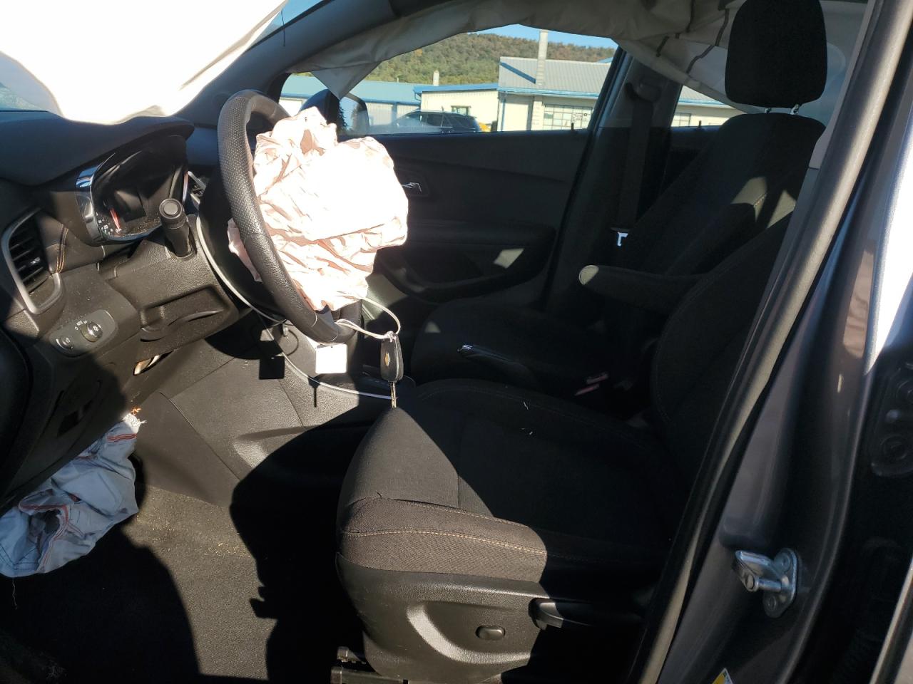 2020 Chevrolet Trax Ls VIN: 3GNCJKSB1LL158298 Lot: 86163115