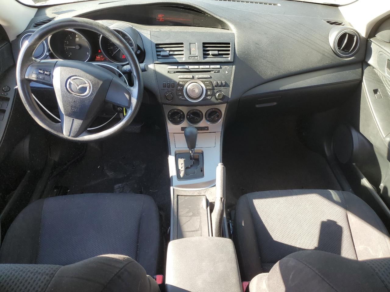 2010 Mazda 3 I VIN: JM1BL1SF5A1351053 Lot: 82425695