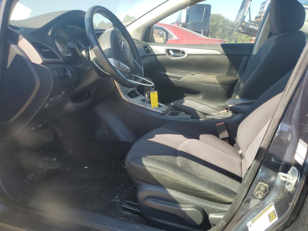 2015 Nissan Sentra S VIN: 3N1AB7AP8FL660689 Lot: 84969475