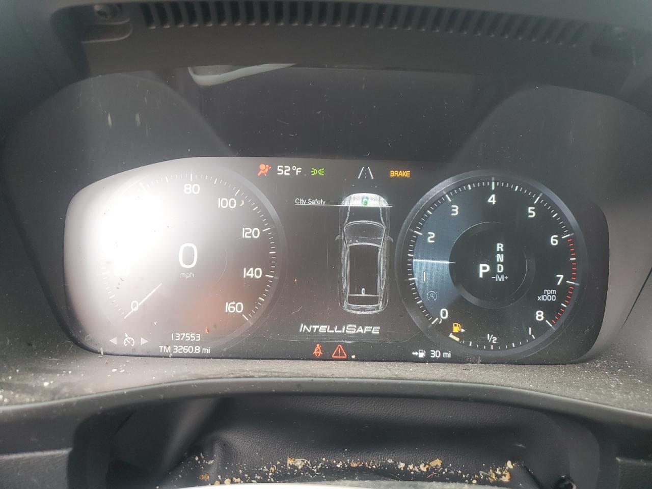 2020 Volvo Xc40 T5 R-Design VIN: YV4162UM5L2180951 Lot: 90300985