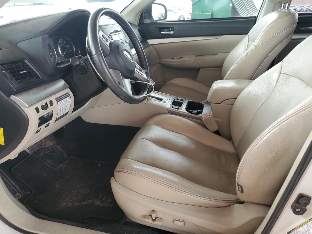2011 Subaru Legacy 2.5I Premium VIN: 4S3BMBG60B3218640 Lot: 85013465