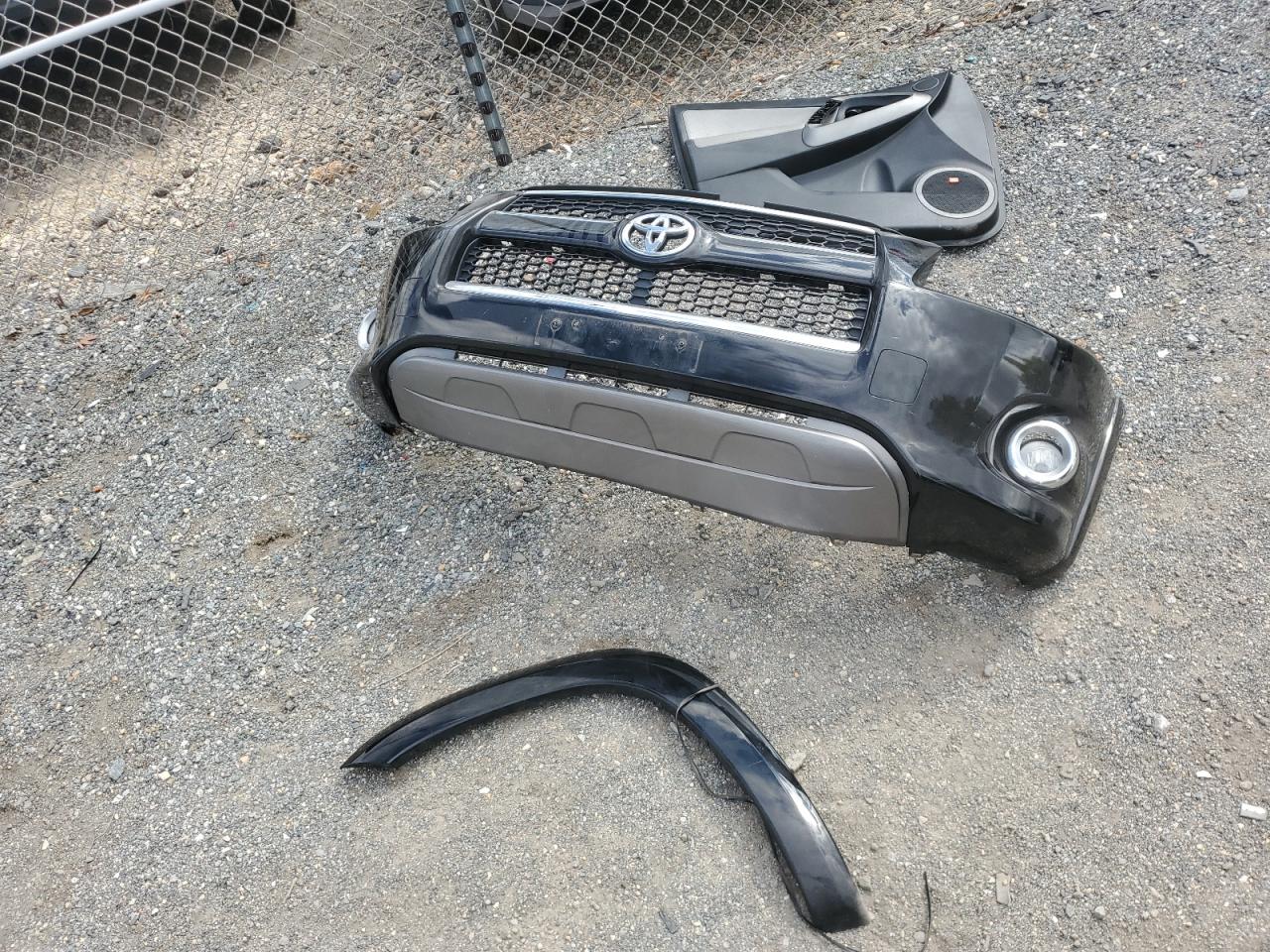 2010 Toyota Rav4 Limited VIN: JTMDF4DV3AD036031 Lot: 85755615