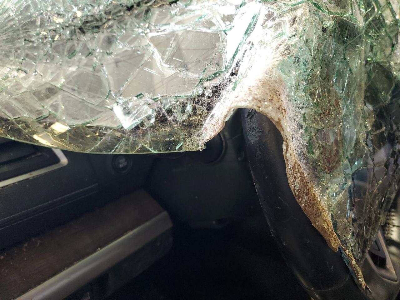 2018 Subaru Outback 2.5I Limited VIN: 4S4BSANCXJ3233231 Lot: 84298005