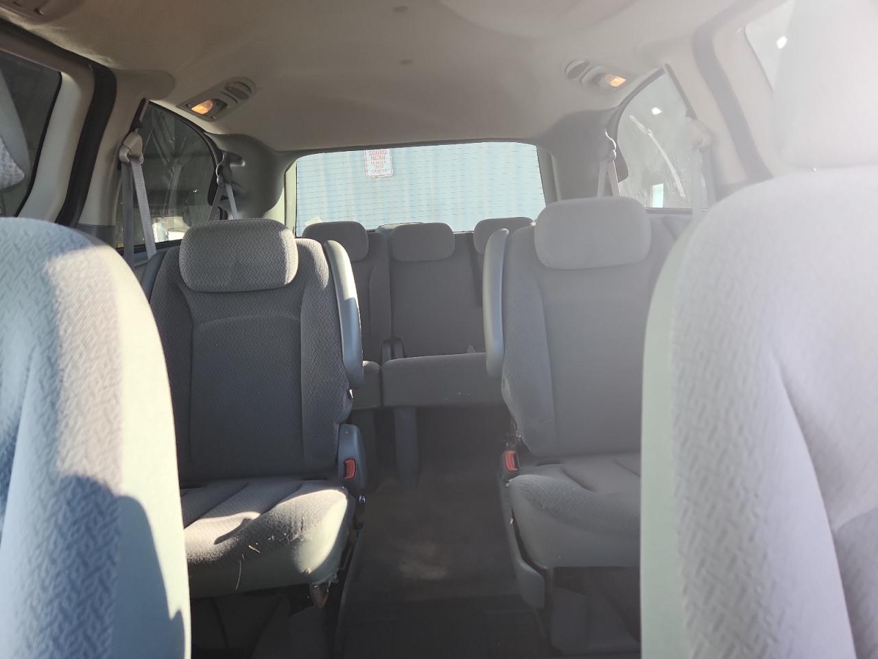 2007 Dodge Grand Caravan Sxt VIN: 2D4GP44L57R119817 Lot: 90479505