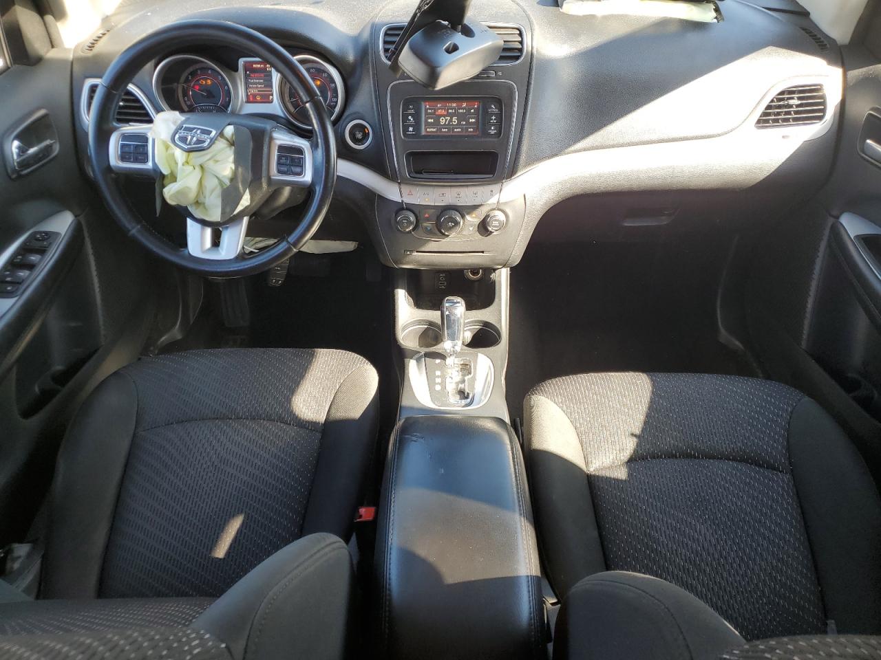 2019 Dodge Journey Se VIN: 3C4PDCBB8KT694218 Lot: 82277455