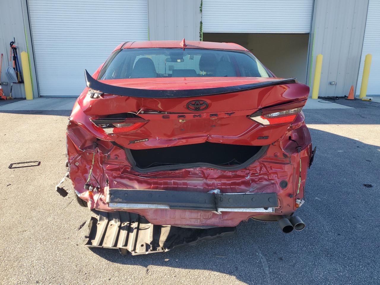 2022 Toyota Camry Se VIN: 4T1G11AKXNU047095 Lot: 85907765