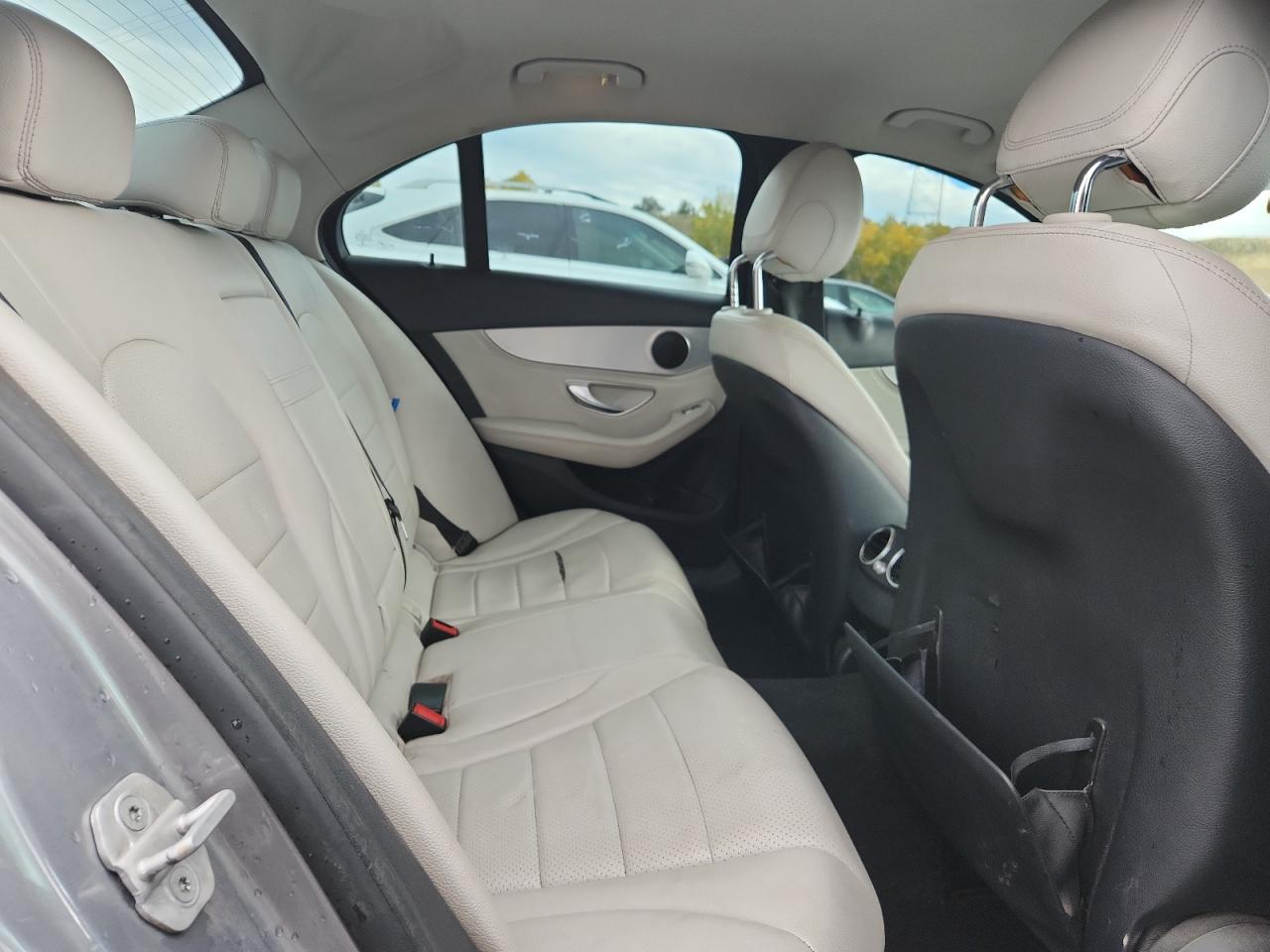 2015 Mercedes-Benz C 300 4Matic VIN: 55SWF4KB0FU027366 Lot: 85160775