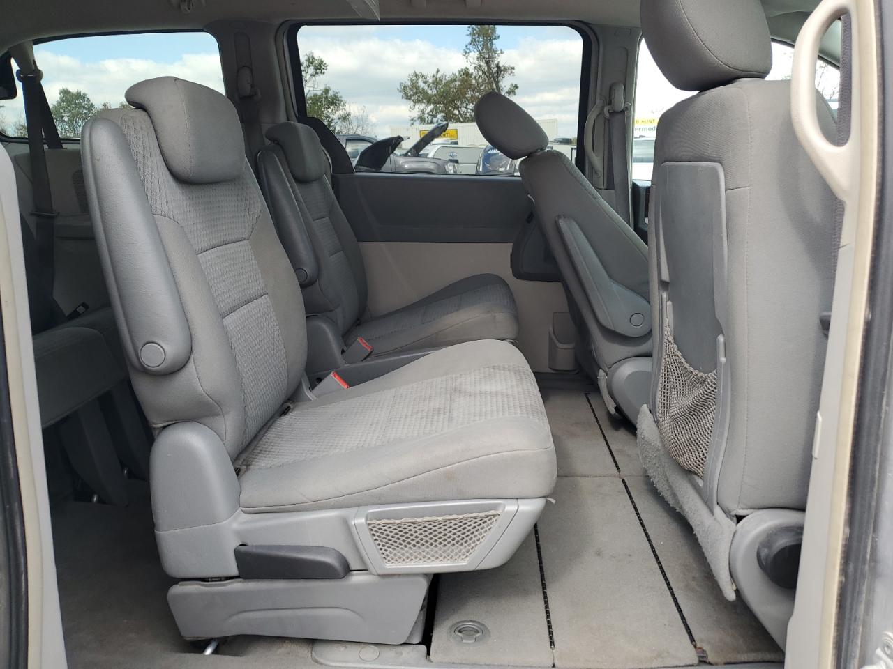 2010 Chrysler Town & Country Touring VIN: 2A4RR5D19AR271198 Lot: 90361635