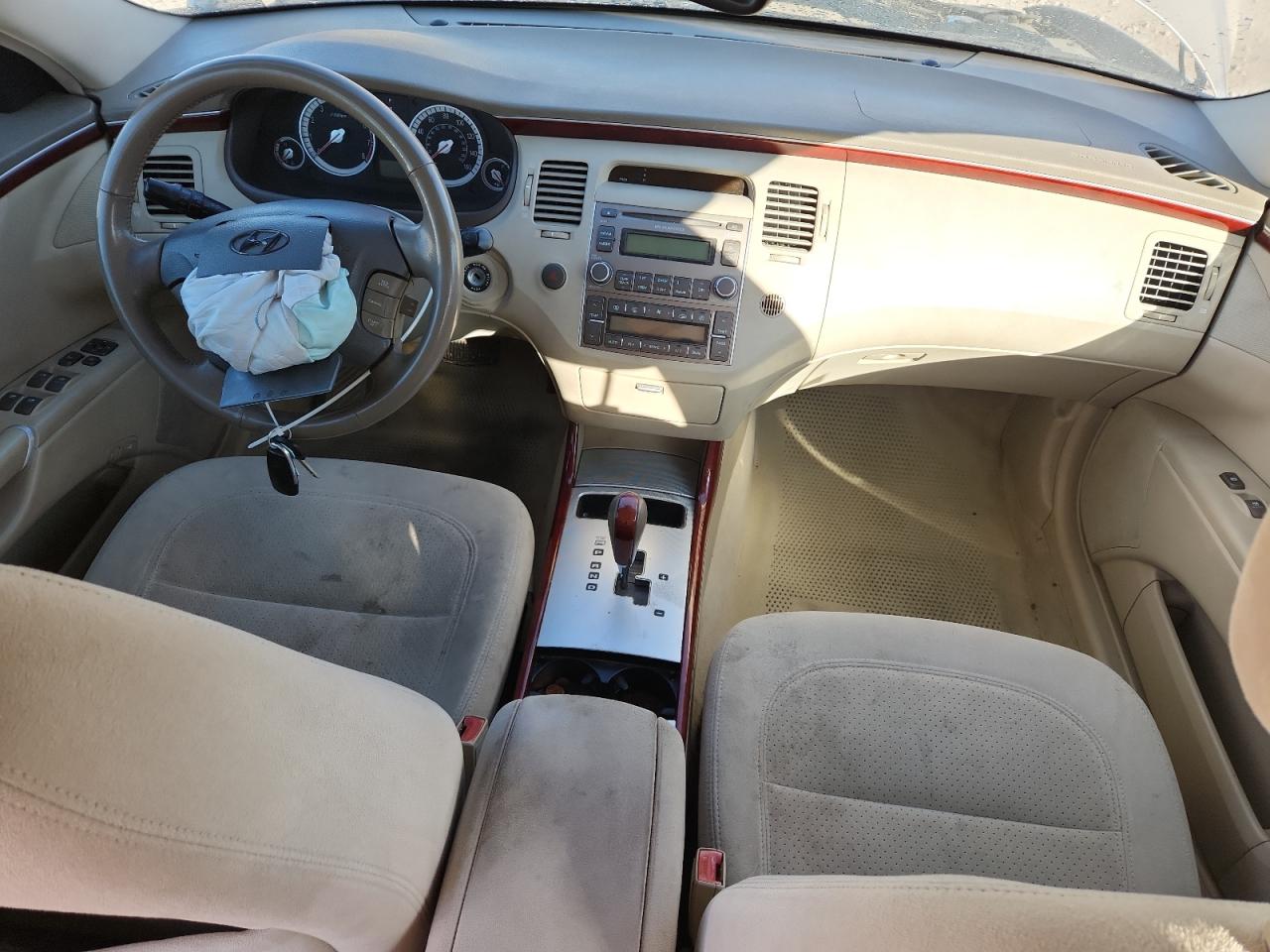 2006 Hyundai Azera Se VIN: KMHFC46F96A122343 Lot: 90639385