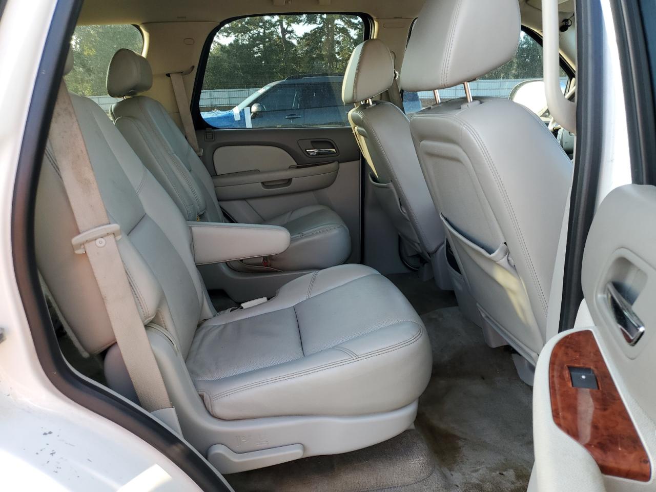 2009 Chevrolet Tahoe C1500 Ltz VIN: 1GNFC33089R127206 Lot: 89912265