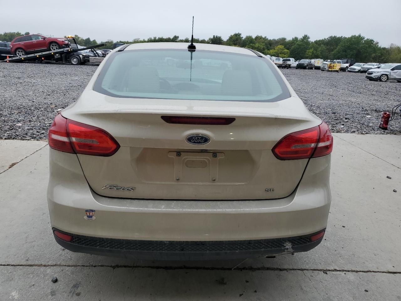 2017 Ford Focus Se VIN: 1FADP3F20HL312133 Lot: 82256315
