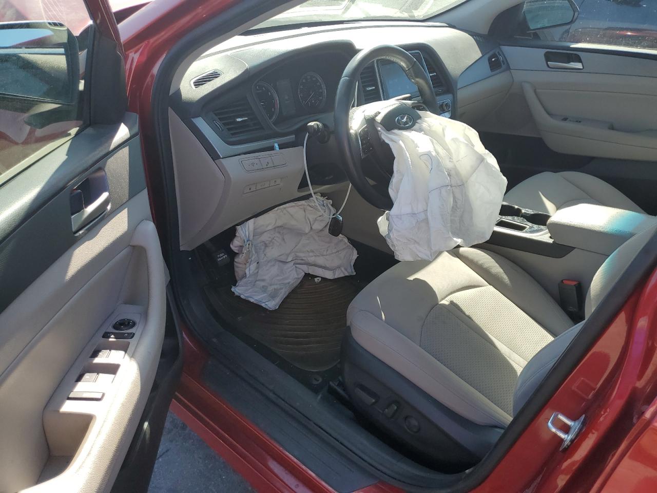 2018 Hyundai Sonata Sport VIN: 5NPE34AFXJH655598 Lot: 82288105