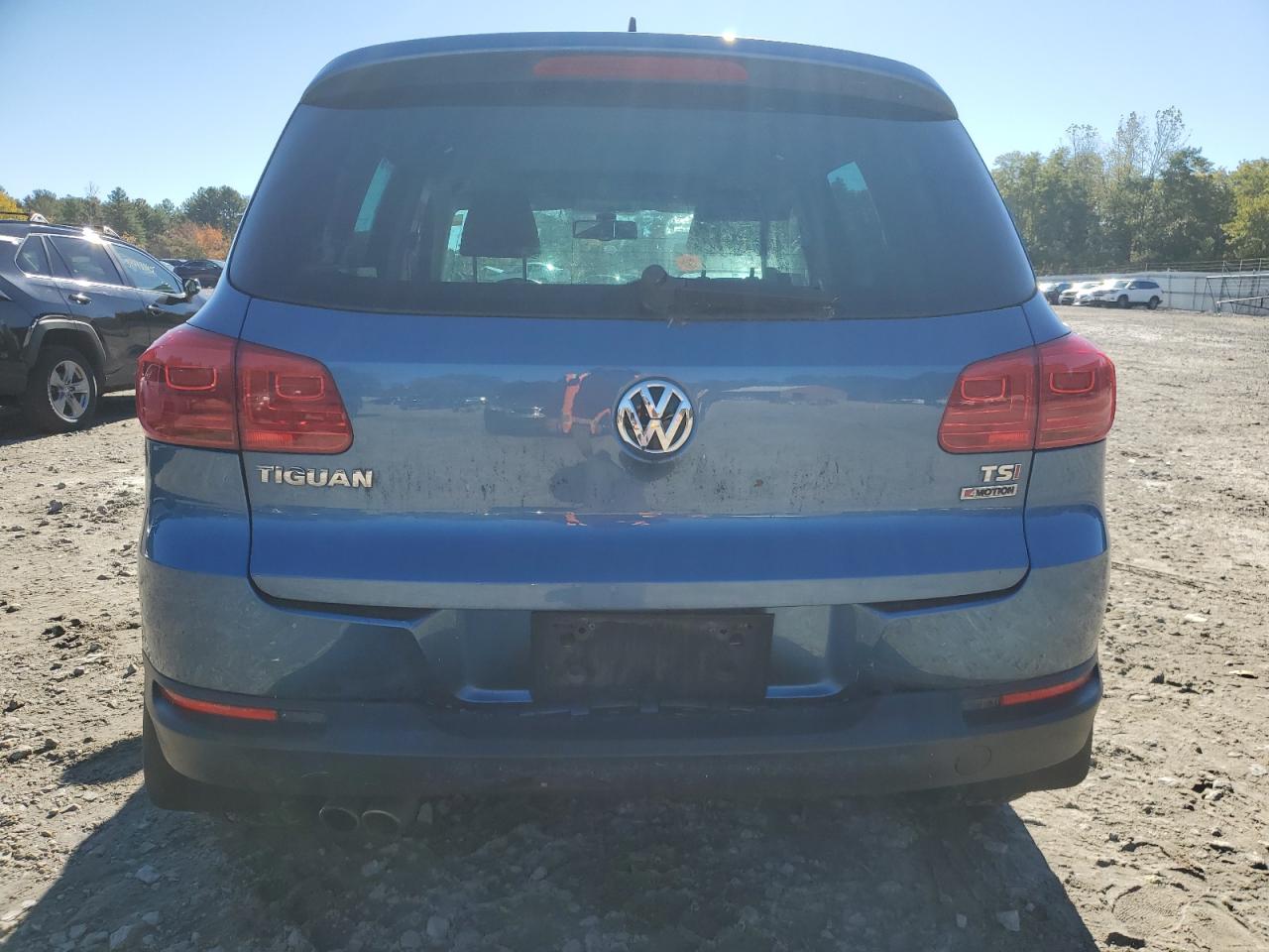 2017 Volkswagen Tiguan Wolfsburg VIN: WVGSV7AX3HK008099 Lot: 89432335