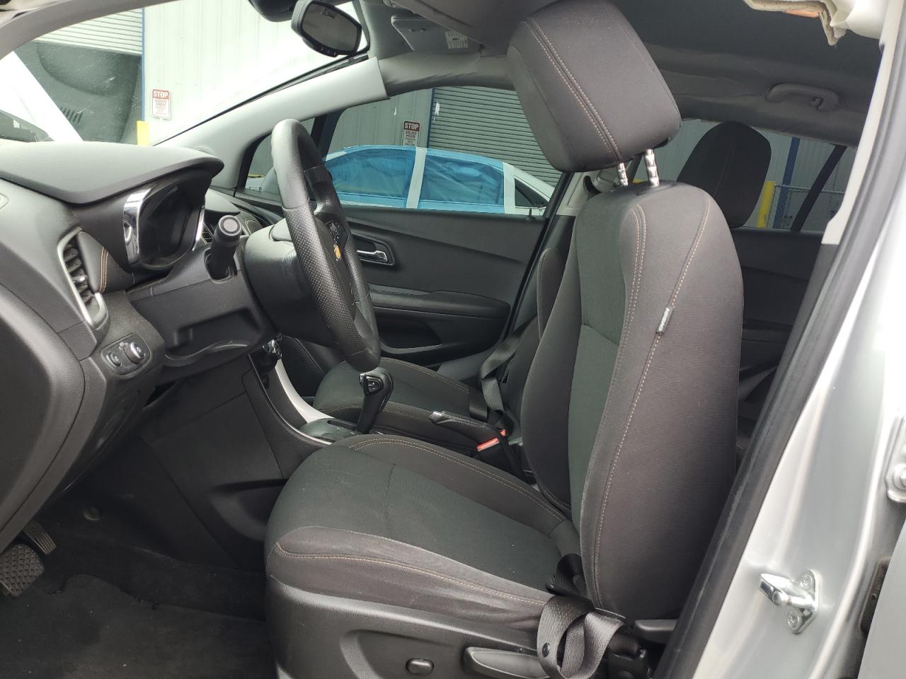2017 Chevrolet Trax Ls VIN: KL7CJKSB3HB214031 Lot: 84644135